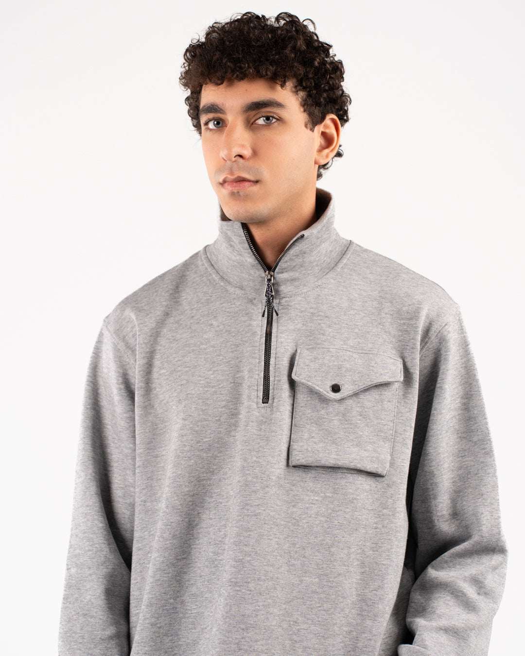 سويت شيرت بسحاب وجيب