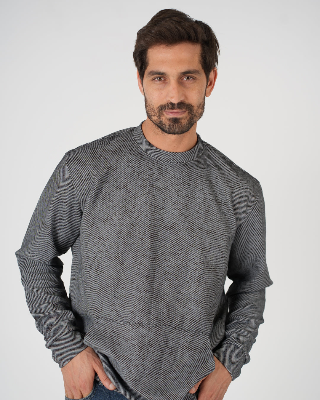 Round Neck Jacquard SweatShirt