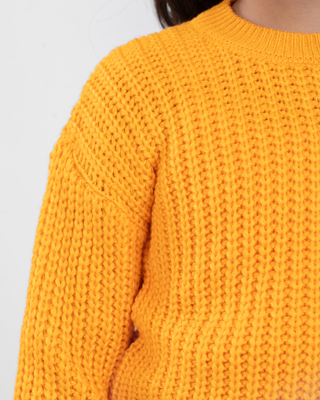 Round High Neck Girl Pullover