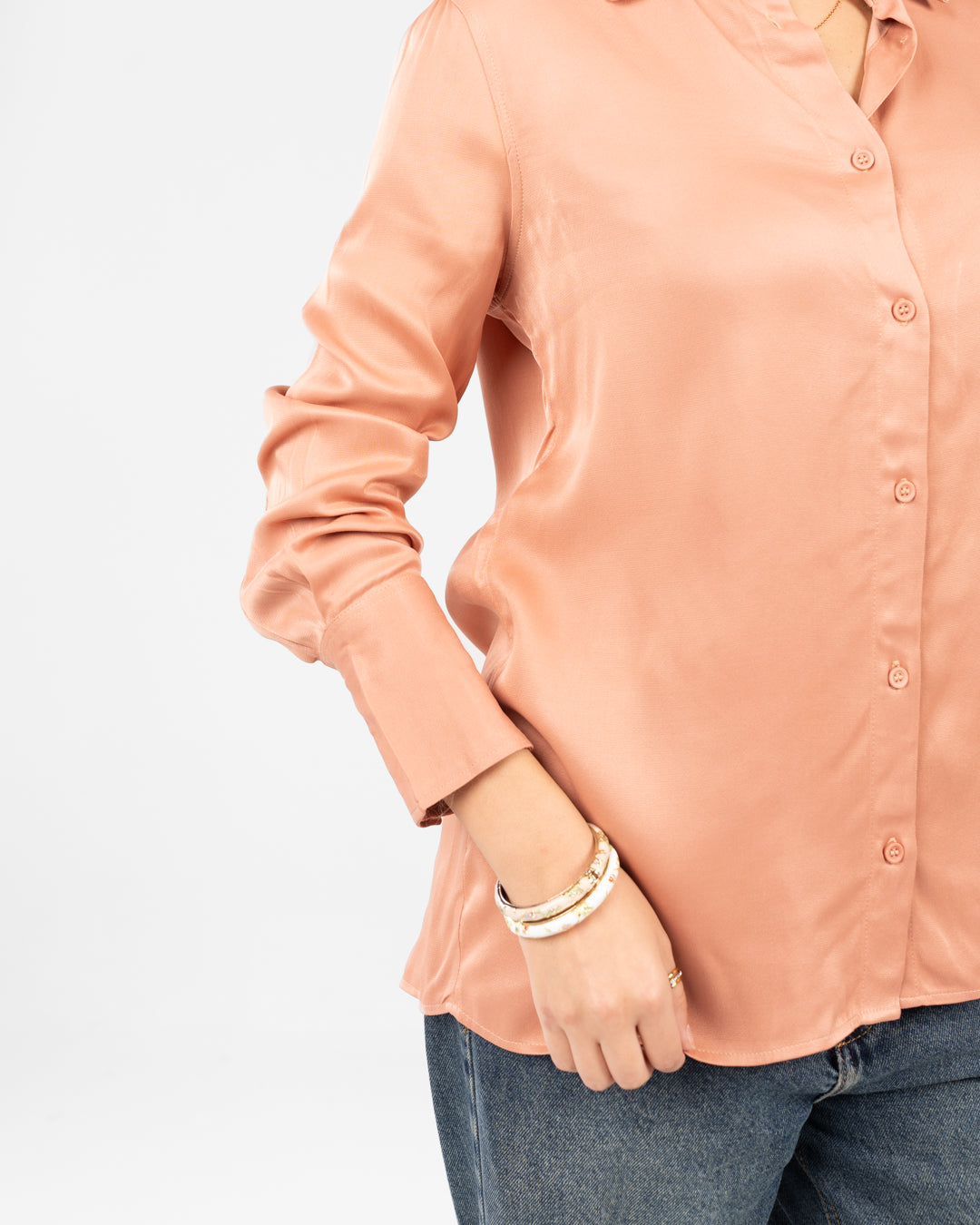 بلوزة نسائية كاجوال