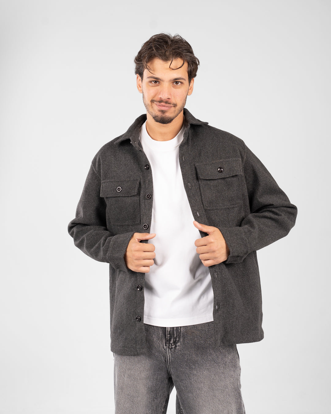 قميص رجالي بجيوب