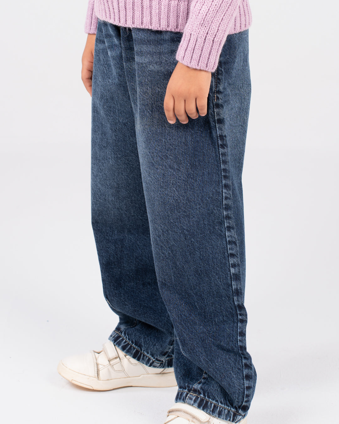 بنطلون جينز بقصة عادية للبنات