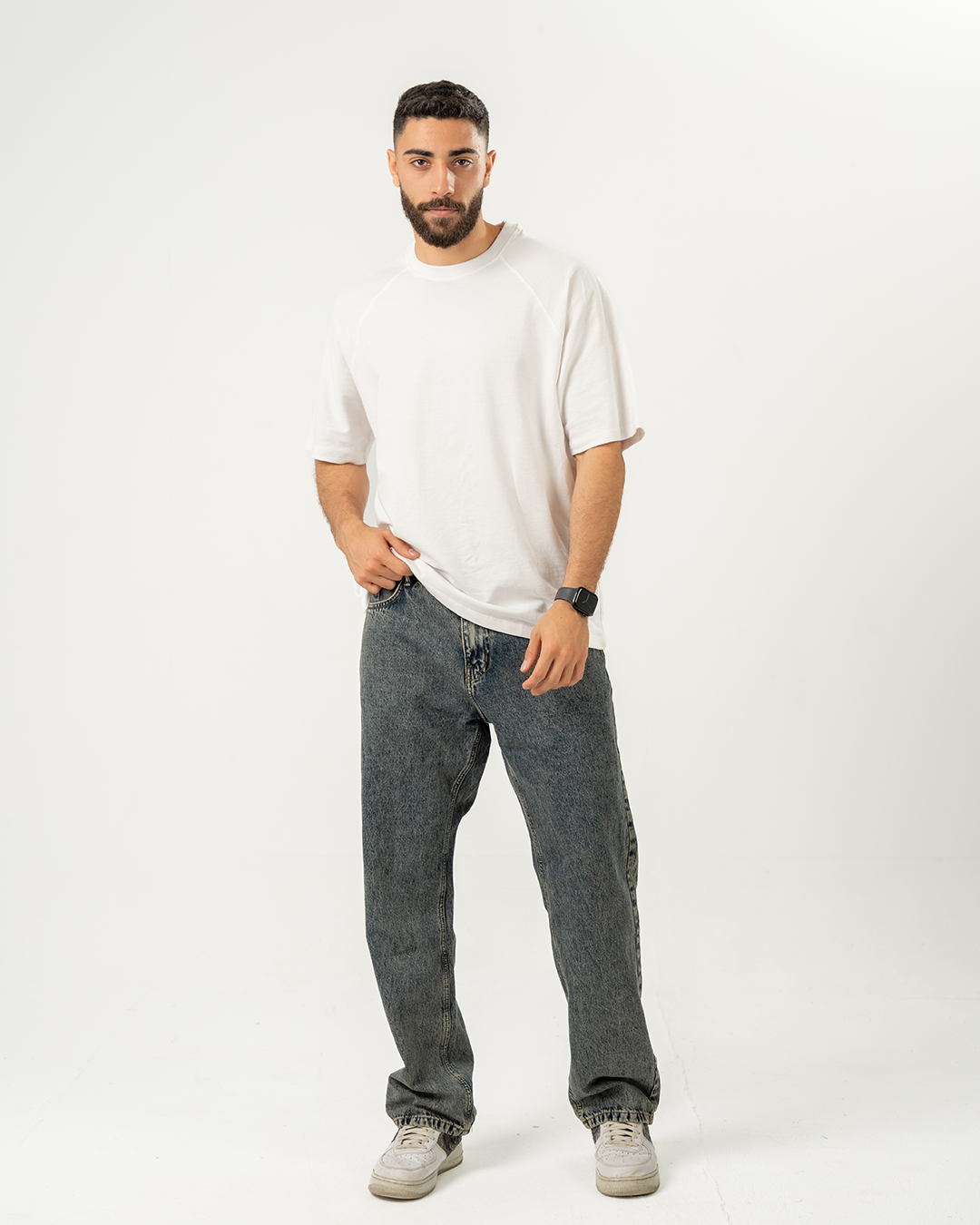 تي شيرت واسع