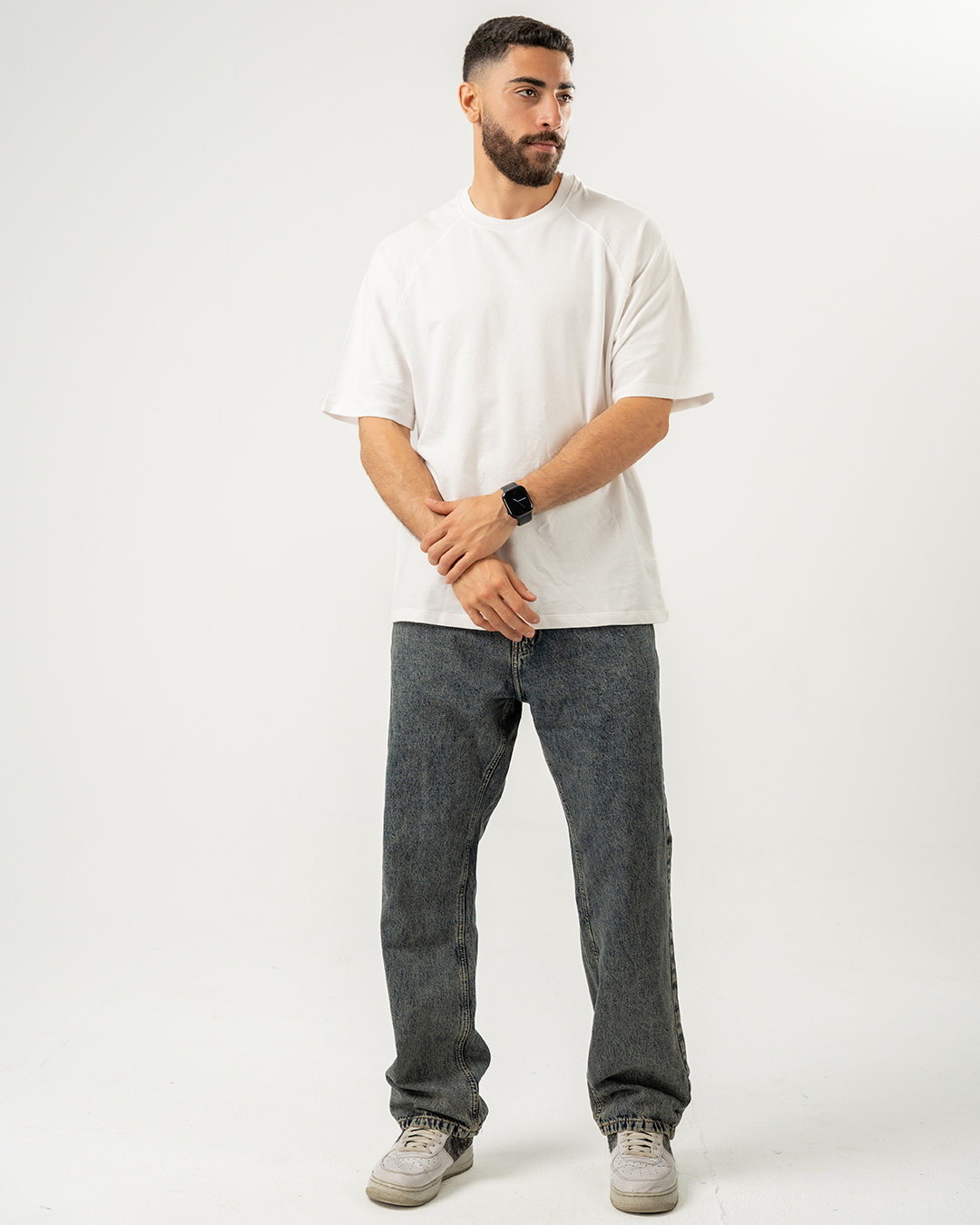 تي شيرت واسع