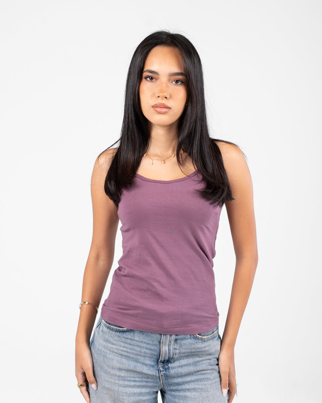 توب نسائي باسيك