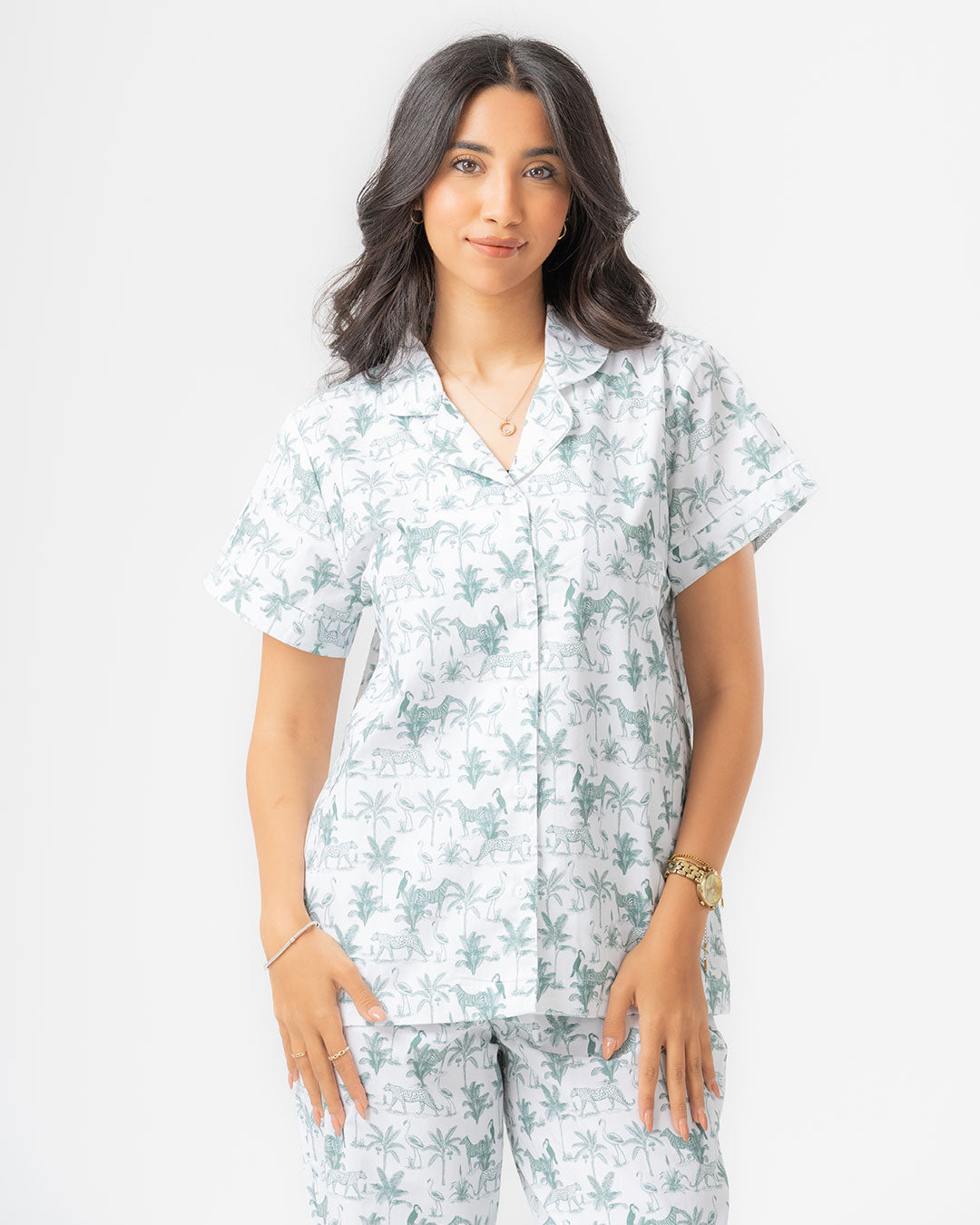 بيجامة نسائية مطبوعة