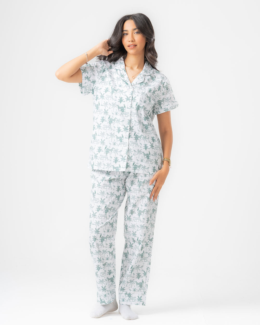 بيجامة نسائية مطبوعة