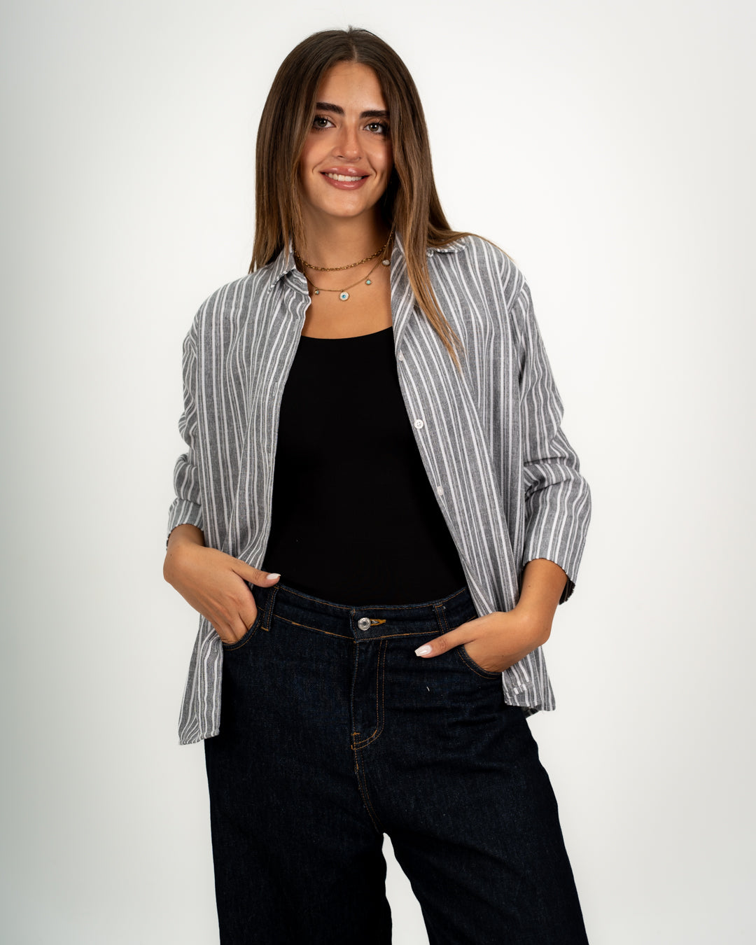 بلوزة نسائية