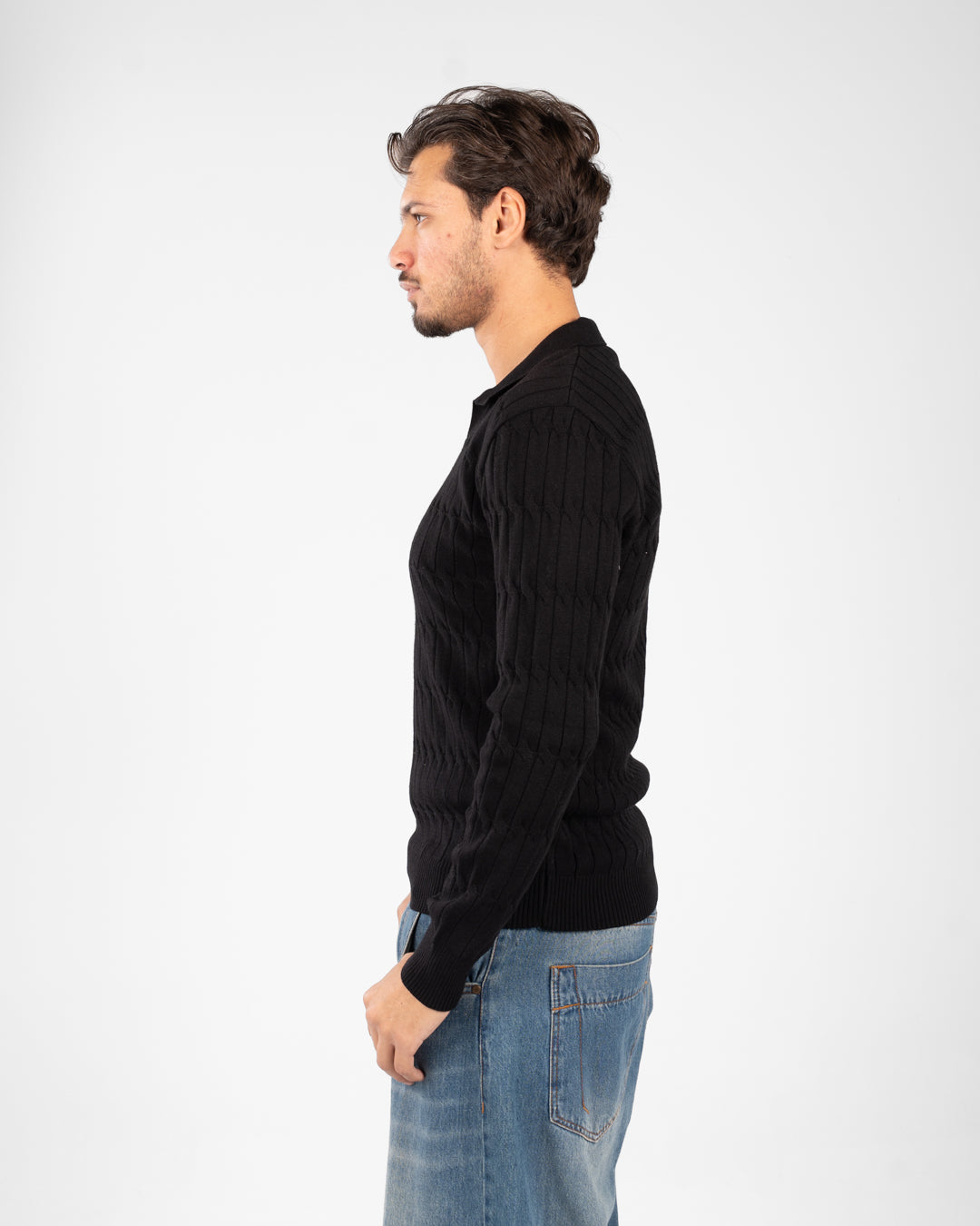 بلوفر رجالي مضفر سادة