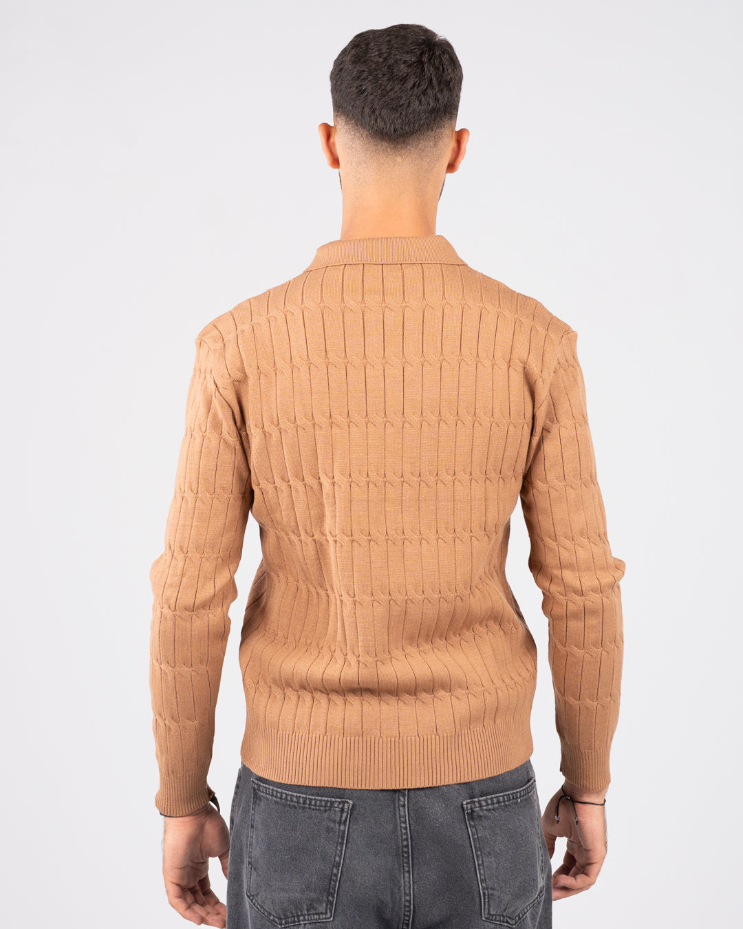 بلوفر رجالي مضفر سادة