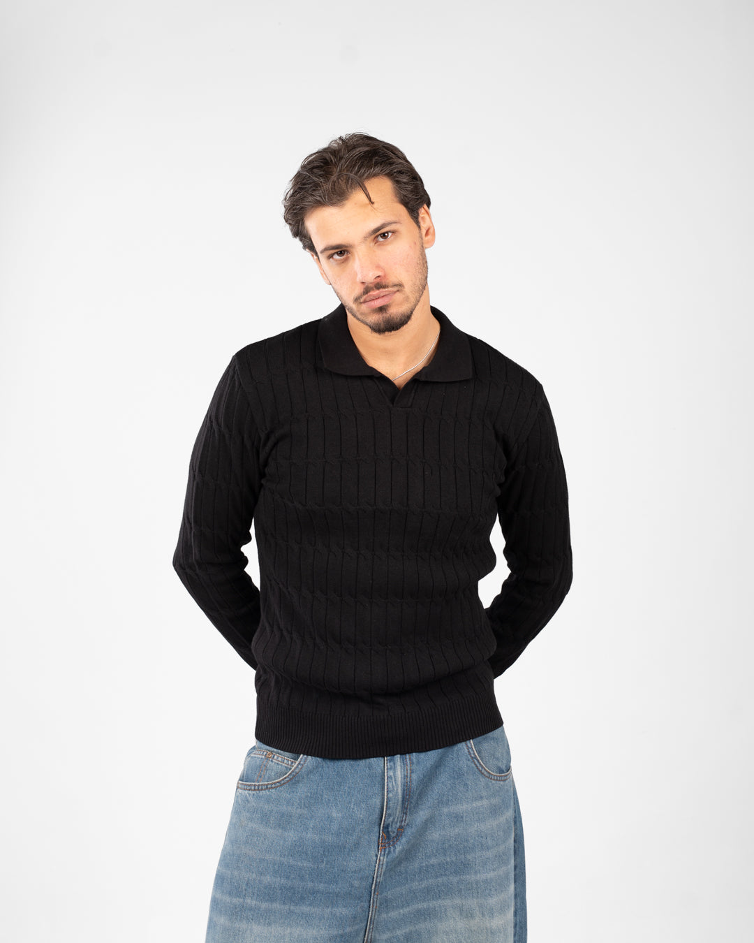 بلوفر رجالي مضفر سادة