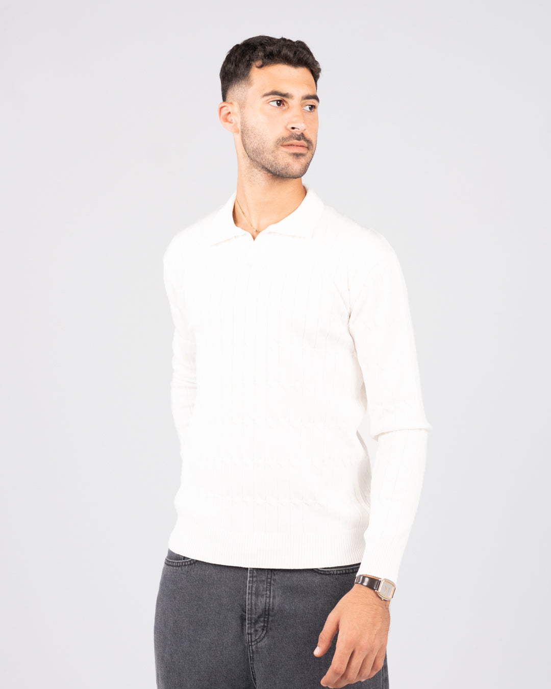 بلوفر رجالي مضفر سادة