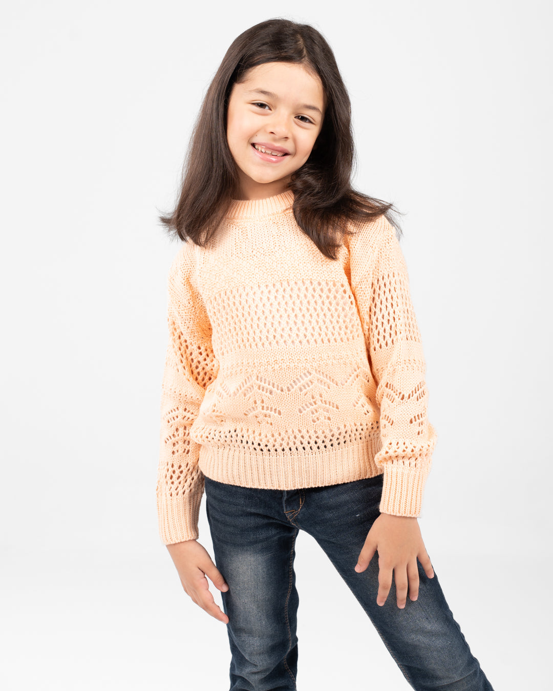 بلوفر بناتي برقبة دائرية