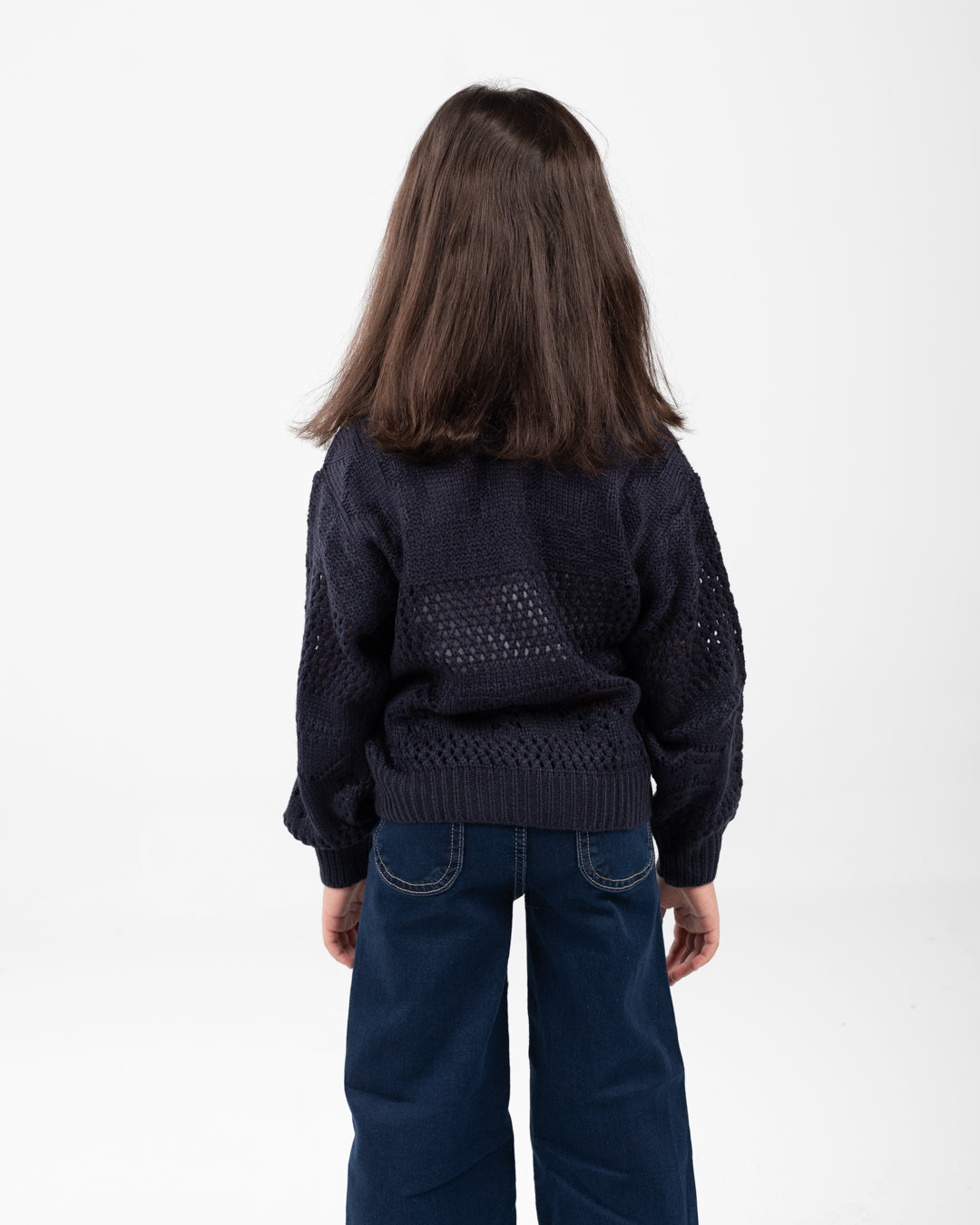 بلوفر بناتي برقبة دائرية