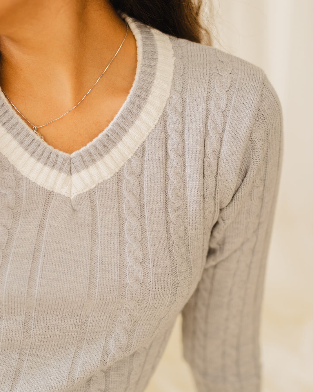 بلوفر نسائي تريكو