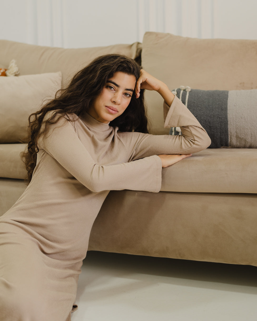 فستان سادة مضلع