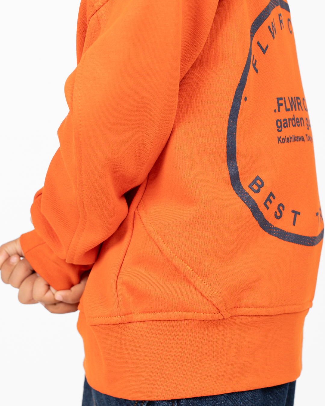 سويت شيرت للأولاد من FLWR CLUB