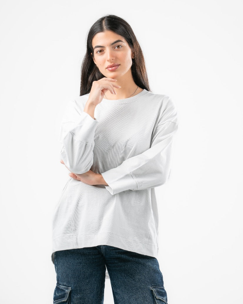 بلوزة أساسية سادة