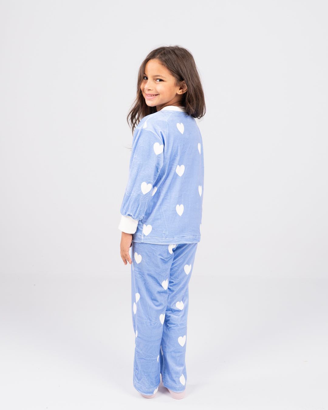 بيجامات فتاة الشريط