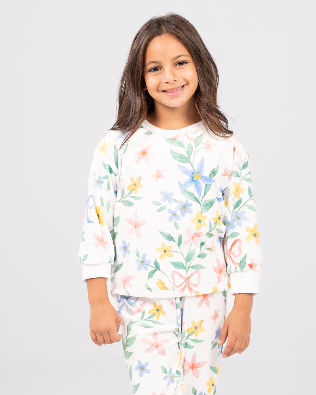 بيجامات فتاة الشريط