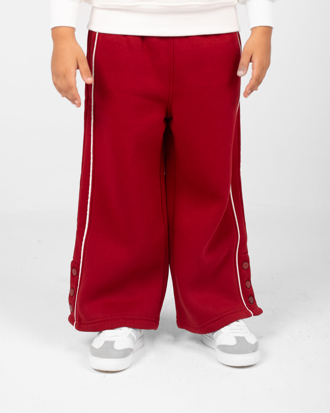 Buttoned Girl SweatPants
