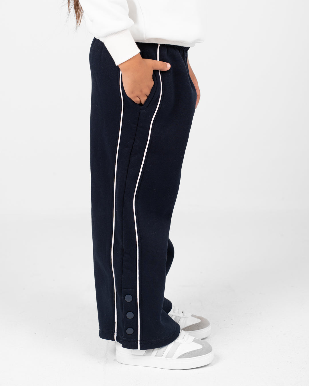 Buttoned Girl SweatPants