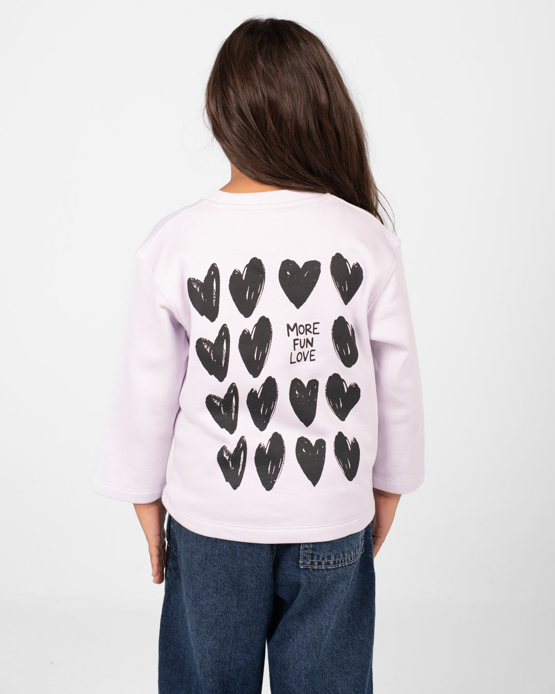 سويت شيرت بناتي برقبة دائرية وقلوب