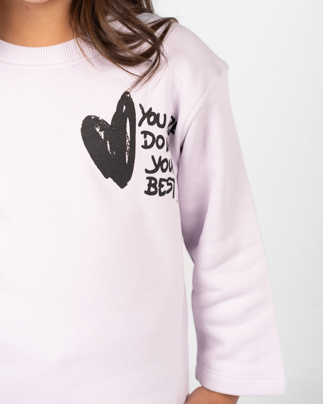 سويت شيرت بناتي برقبة دائرية وقلوب