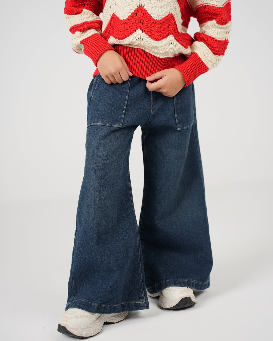 بنطلون جينز بناتي واسع