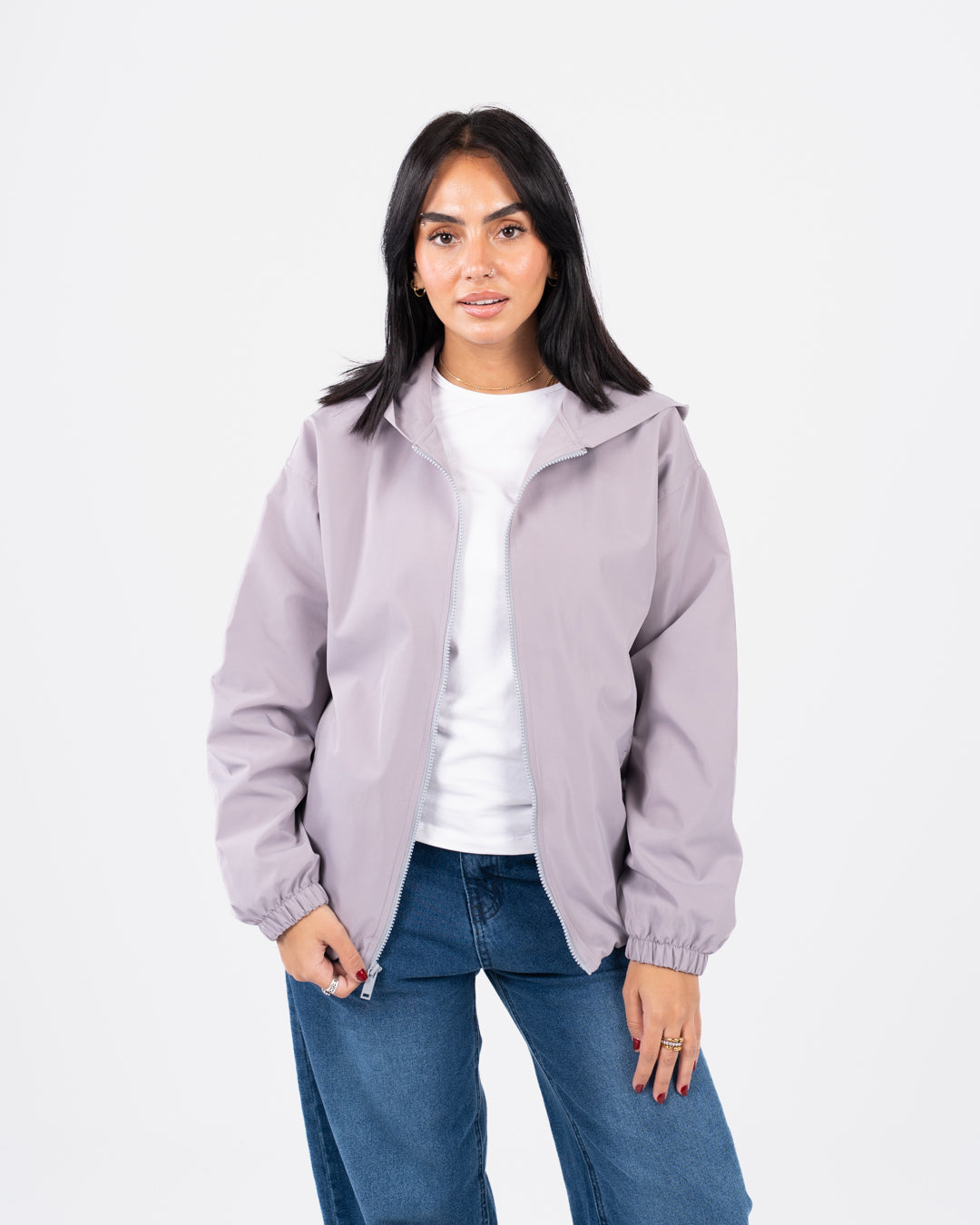 سترة نسائية مقاومة للماء