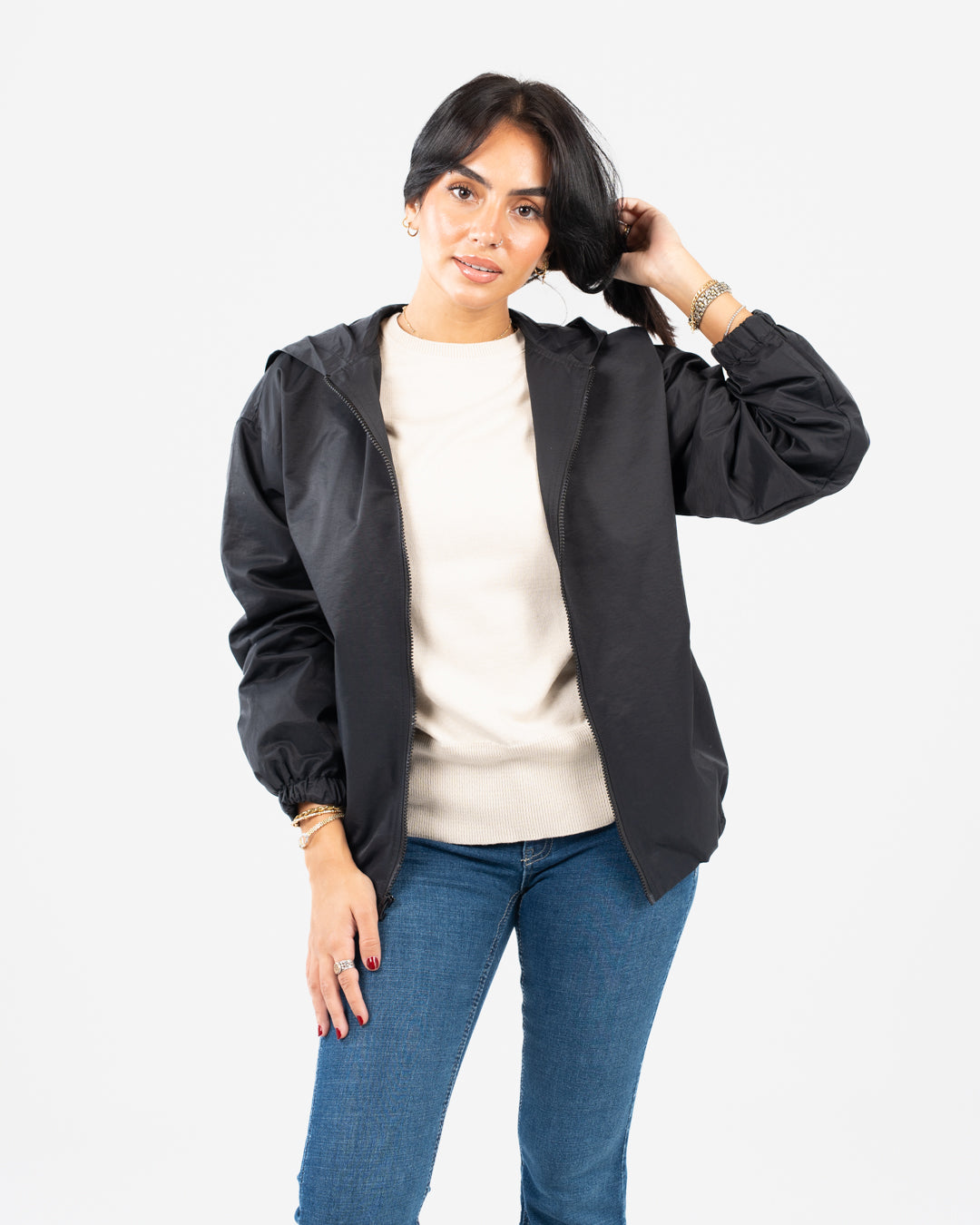 سترة نسائية مقاومة للماء