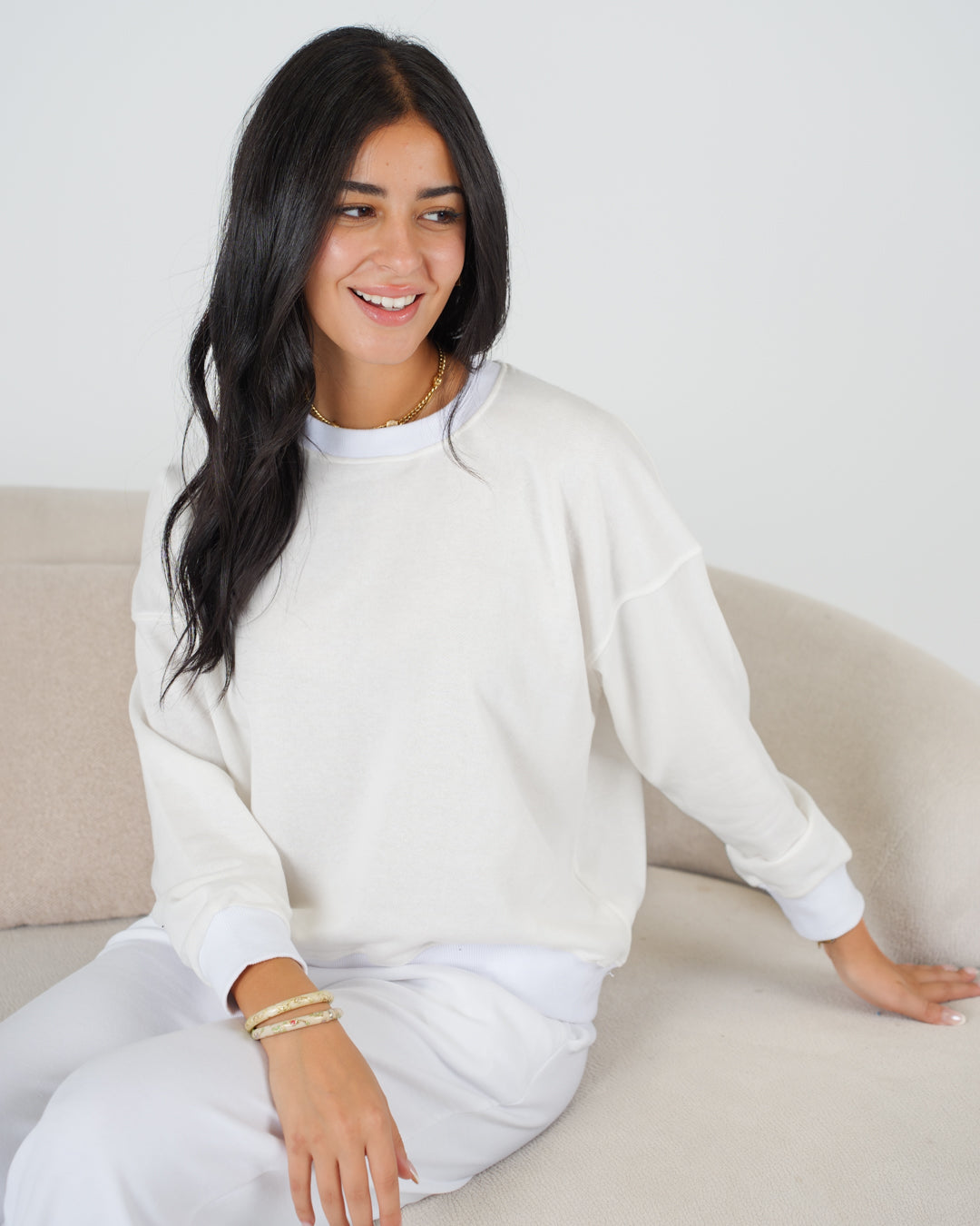 سويتر نسائي سادة