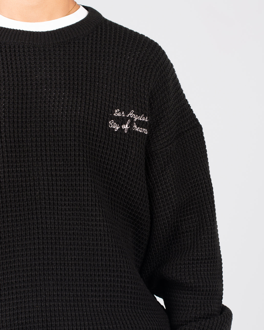 بلوفر رجالي مطرز