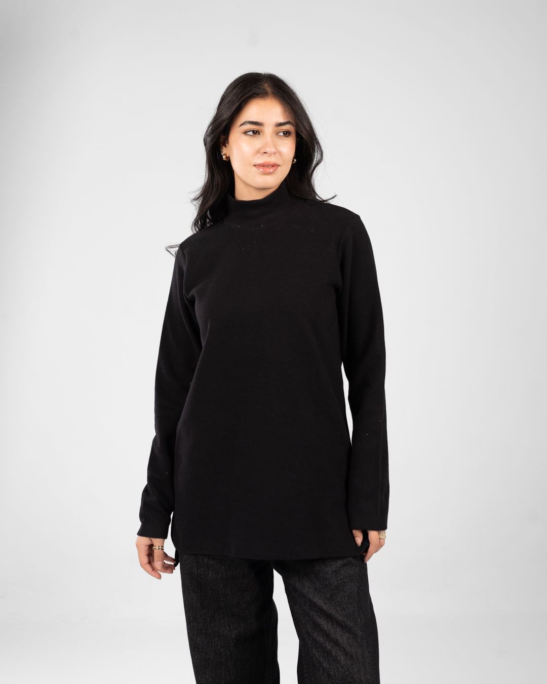 سترة نسائية من الكشمير برقبة عالية