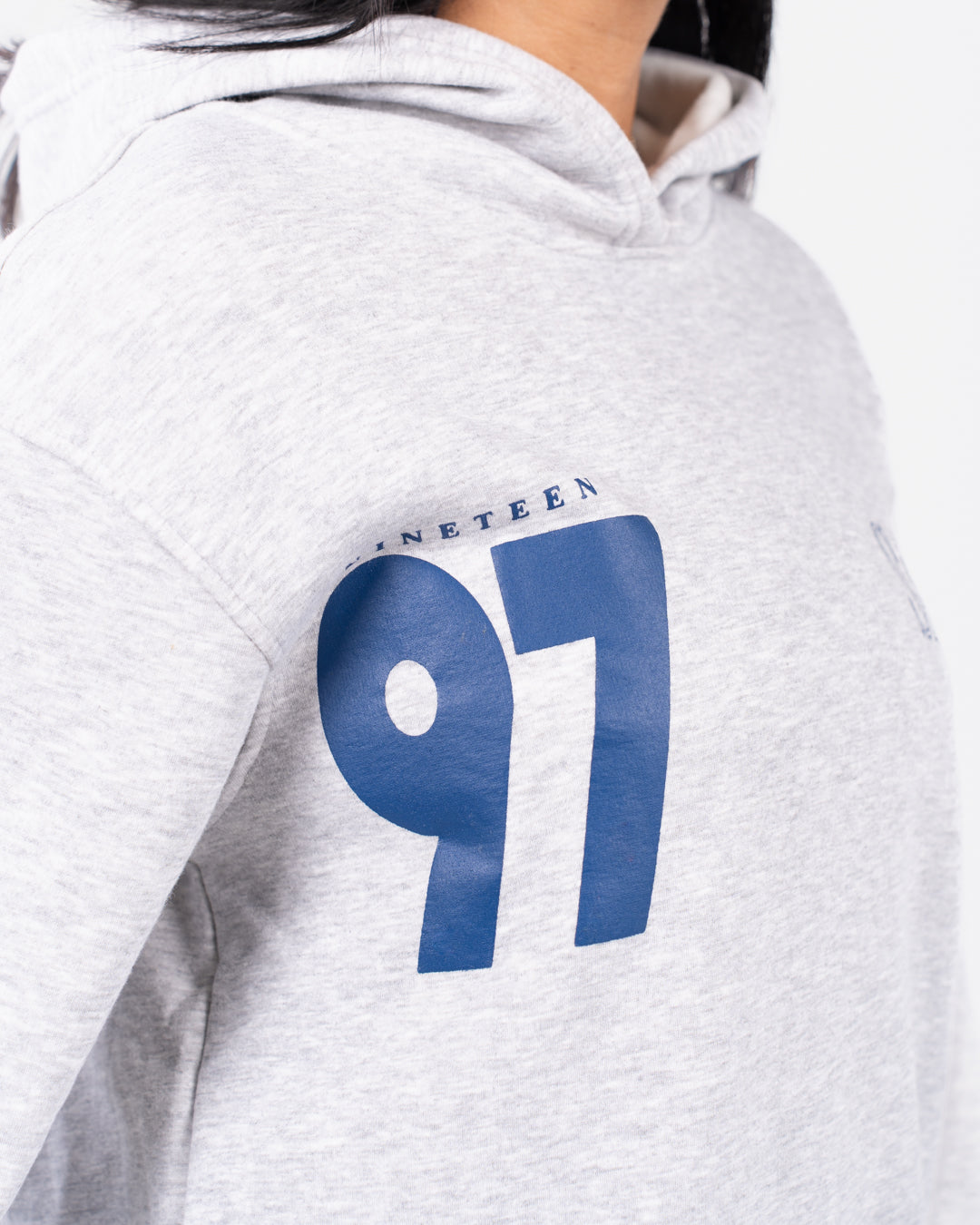 سويتشيرت حريمي