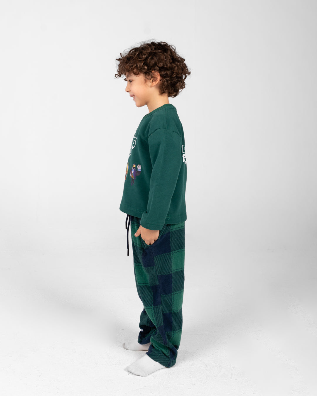 بيجامة أولادي كاروهات