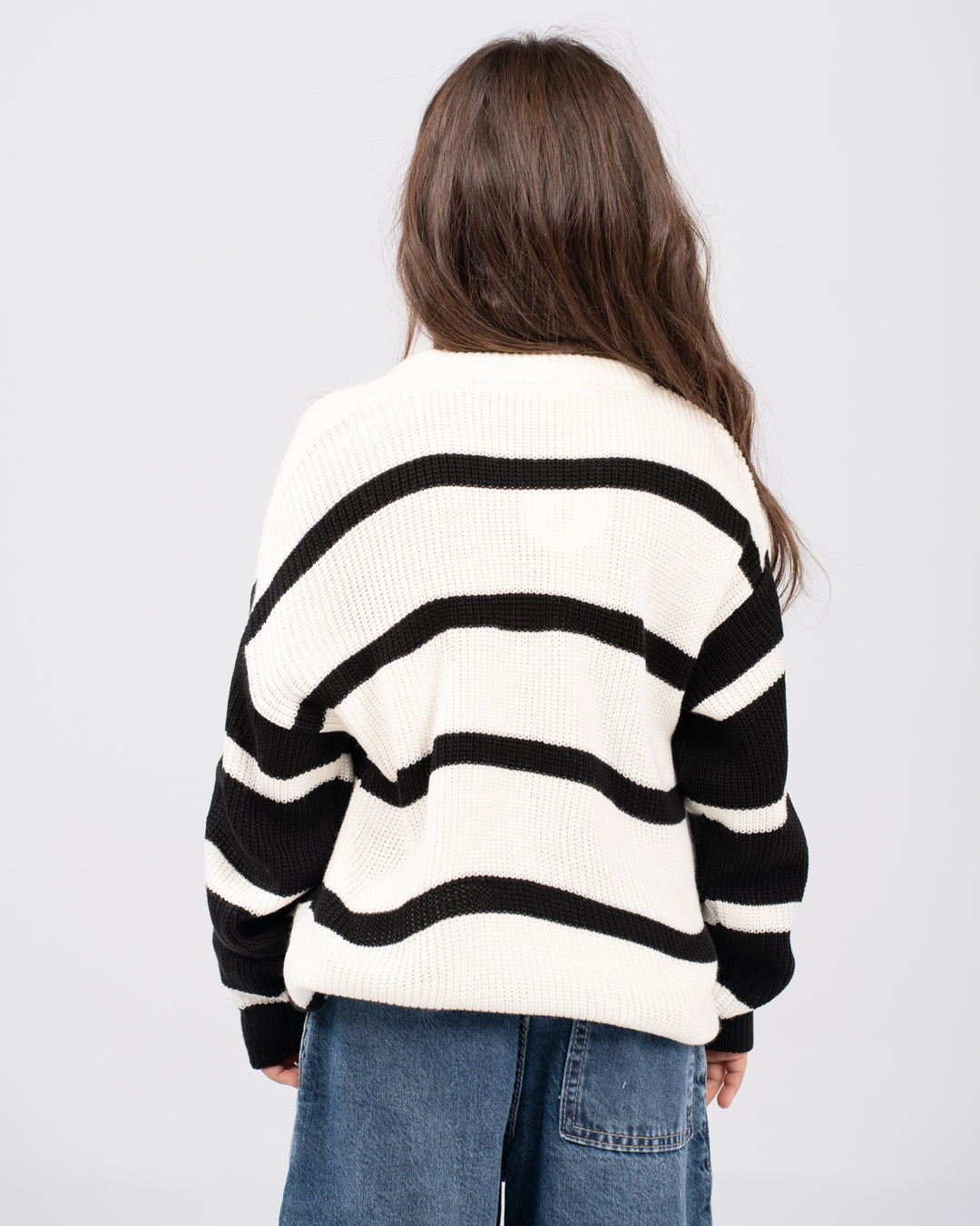 بلوفر مخطط للبنات