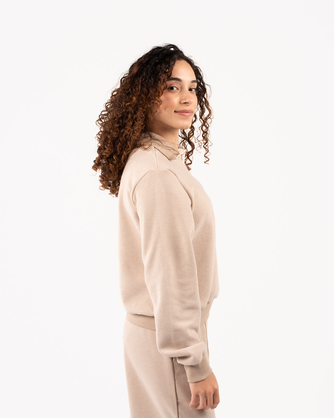 سويت شيرت نسائي بسحاب ربع