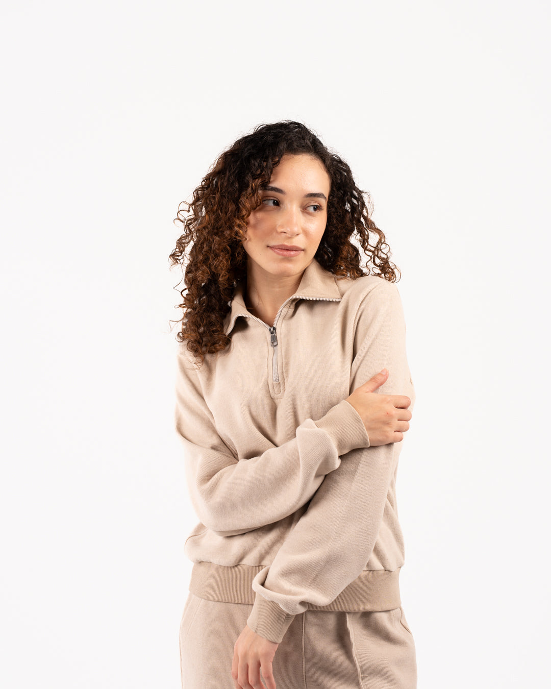 سويت شيرت نسائي بسحاب ربع