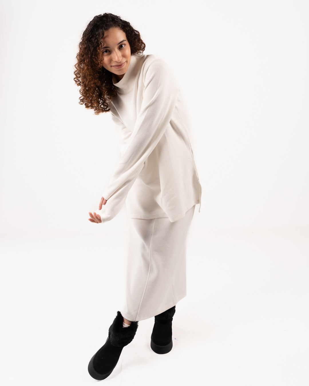 تنورة نسائية أساسية