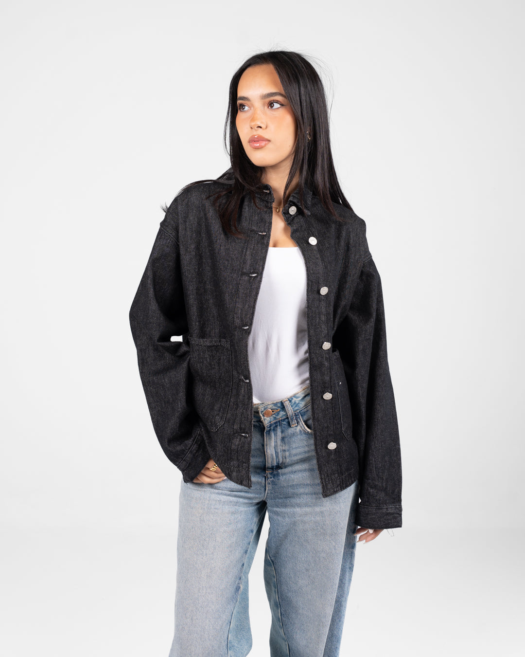 سترة جينز نسائية