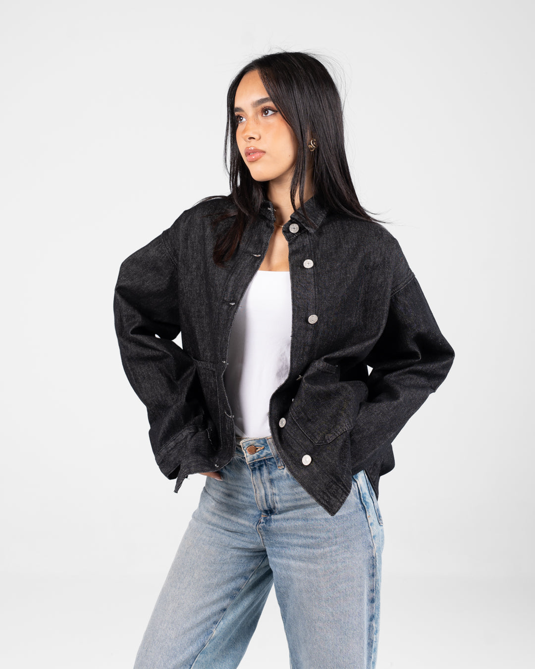 سترة جينز نسائية