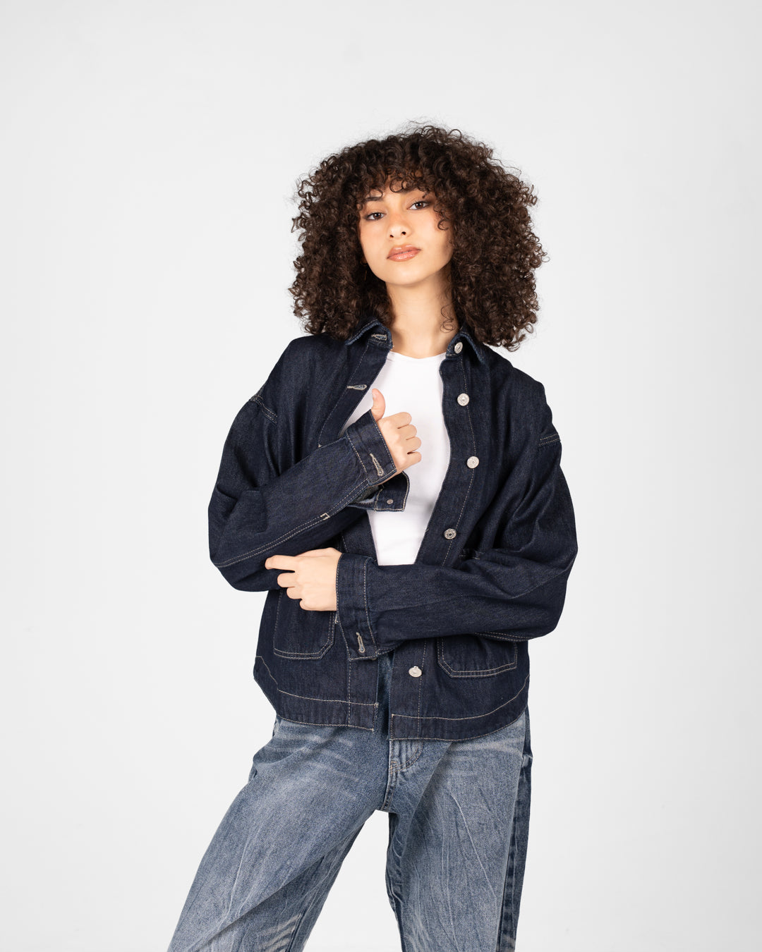 سترة جينز نسائية