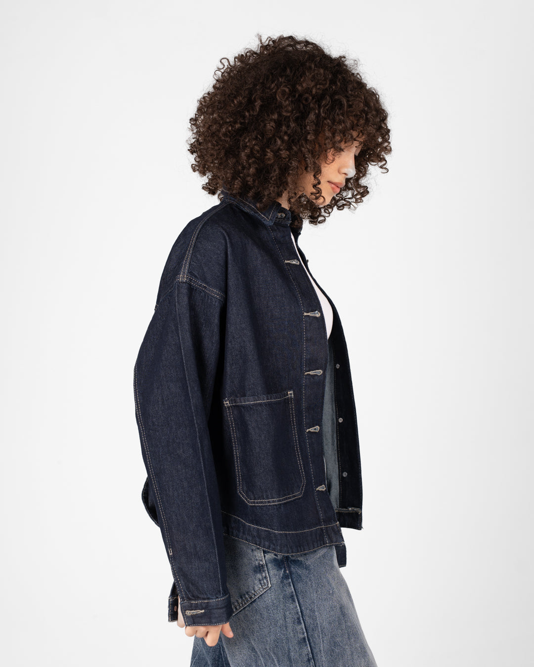 سترة جينز نسائية