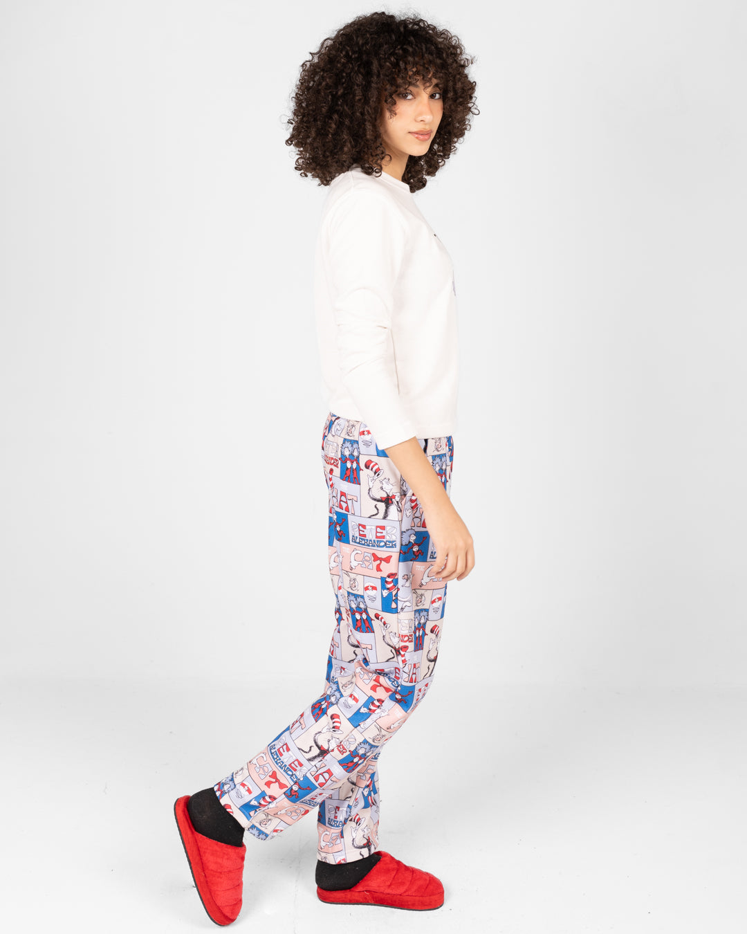 بيجامات نسائية من دكتور سوس