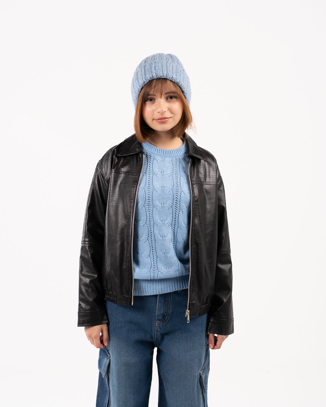 سترة جلدية للبنات