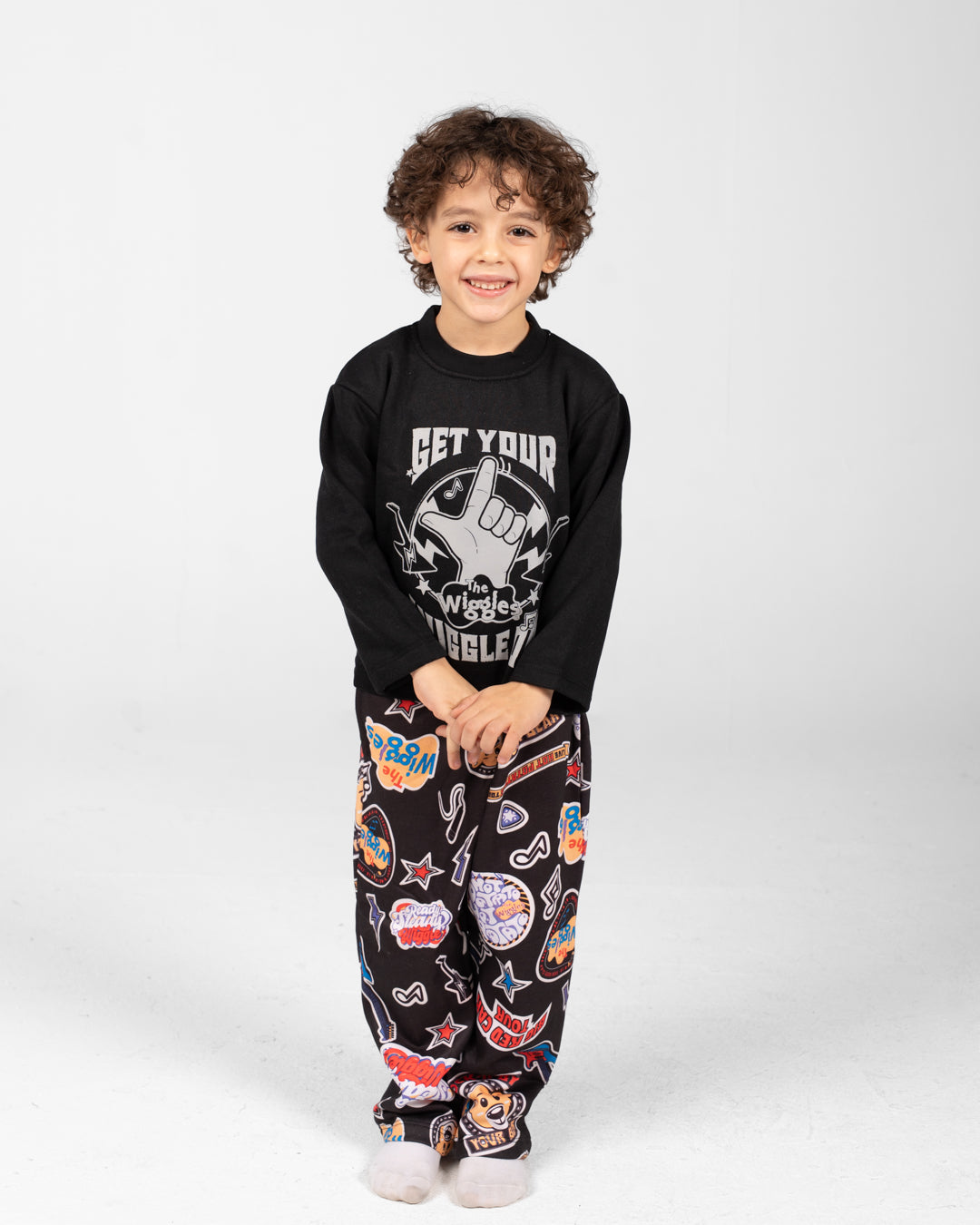 بيجامات أولاد بياقة دائرية