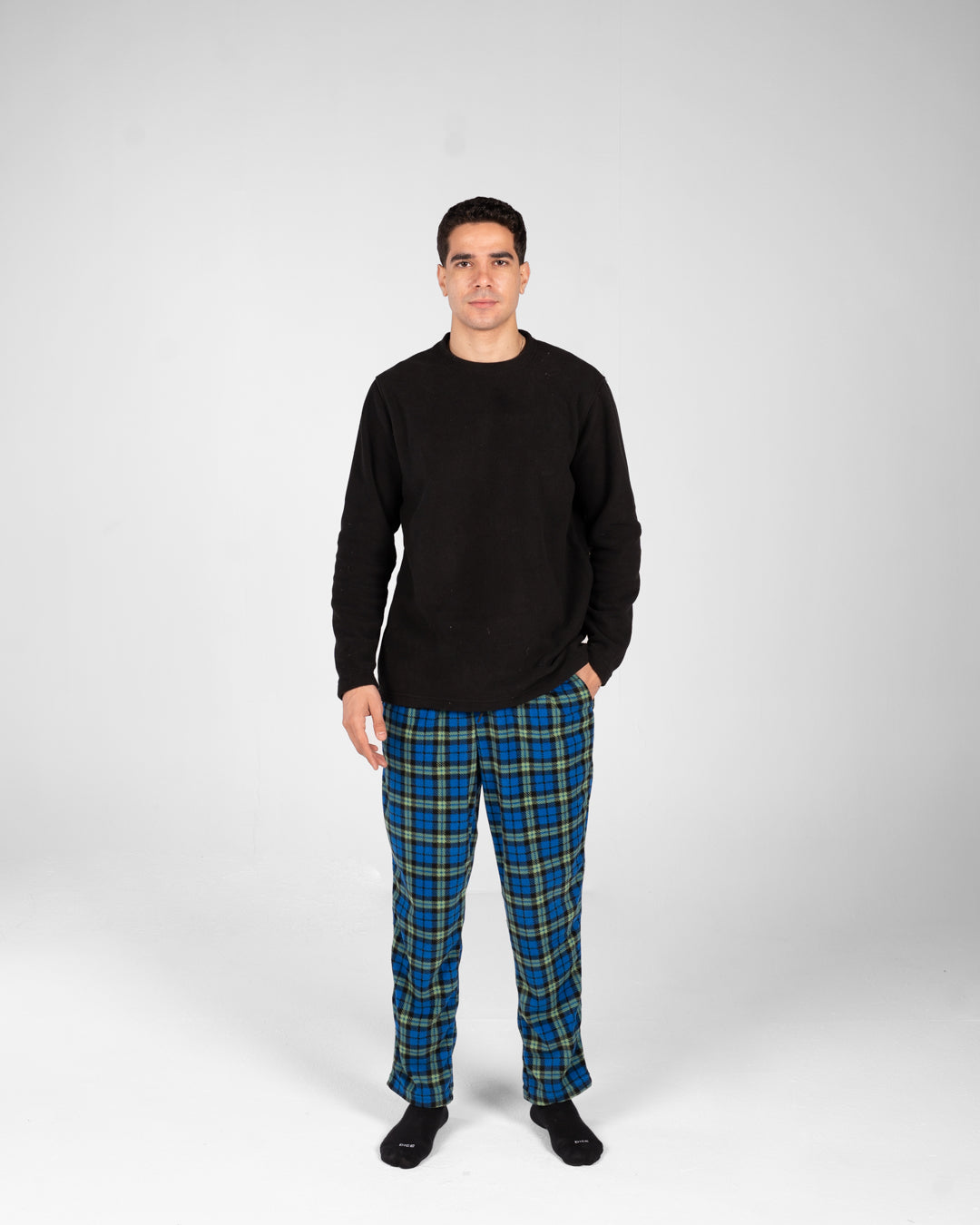 Men Pyjamas Plain Top and Plaid Pants