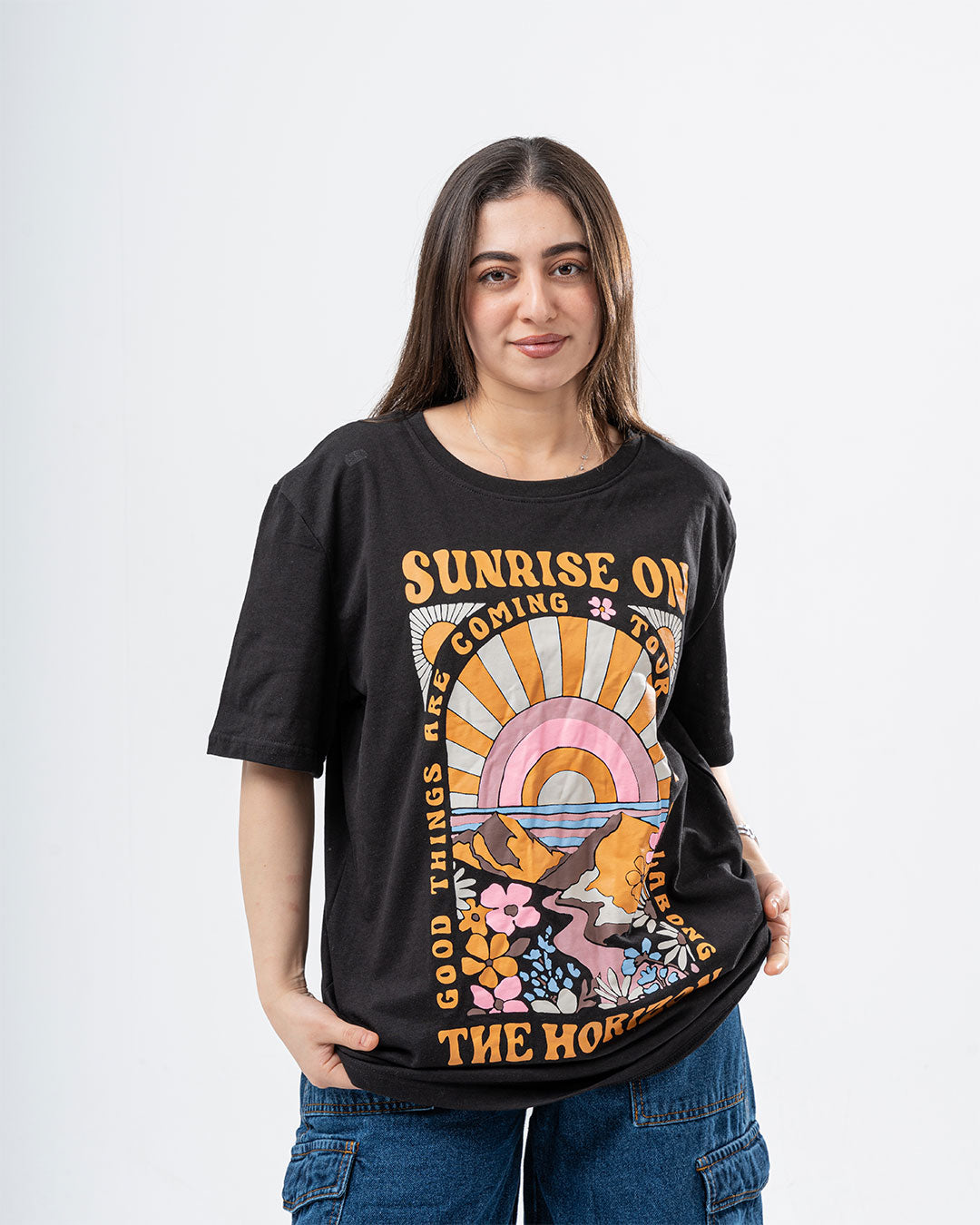 تي شيرت نسائي كبير الحجم