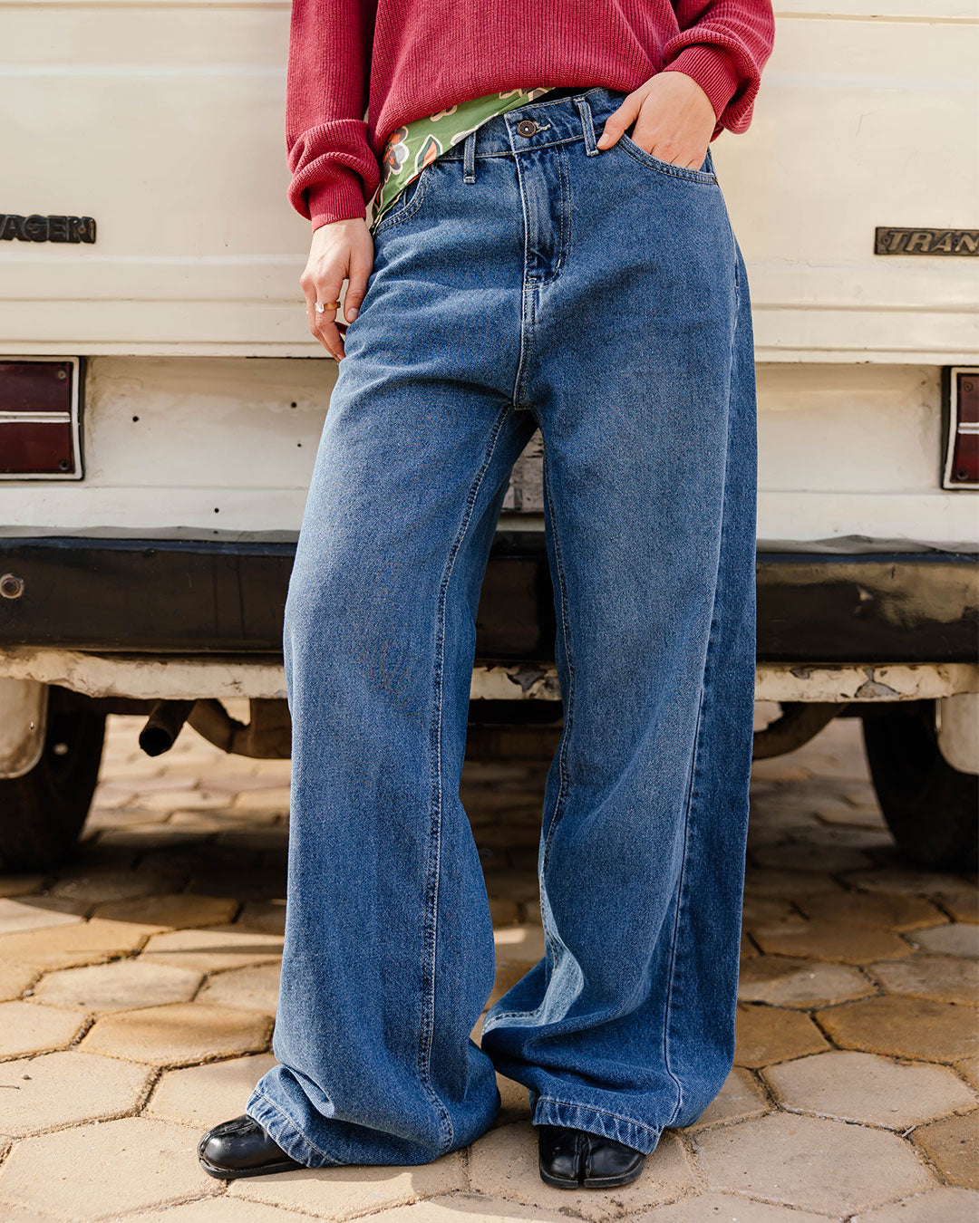 بنطلون جينز نسائي واسع